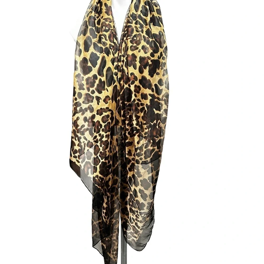 Classic Leopard Print Scarf Stylish Elegant Thin Sunscreen Hijab Soft Breathable